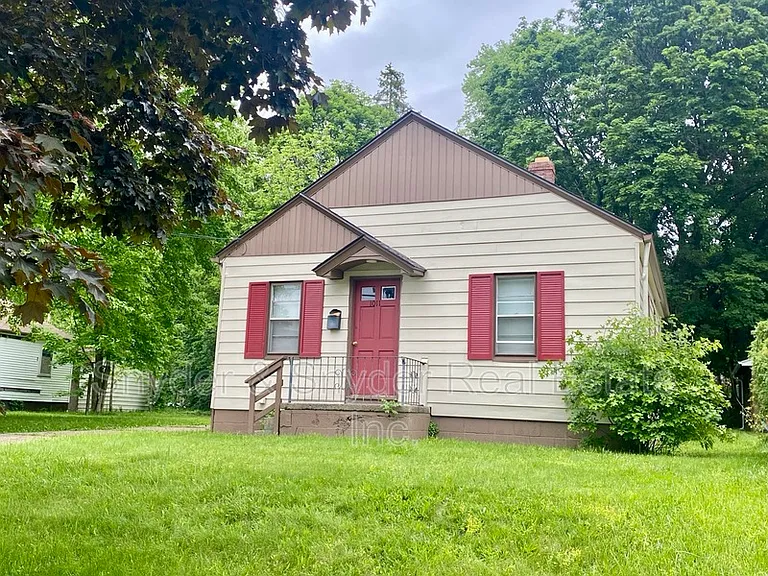1011 Cordova Ave — Photo 15