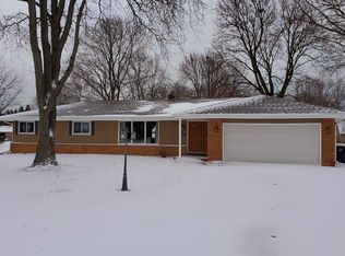 4317 Woodbury Ln, Racine, WI 53403