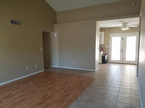 Living Room, Front door entrance 