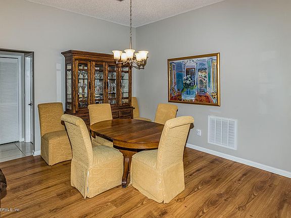 5th image of 9642 Broken Oak Blvd