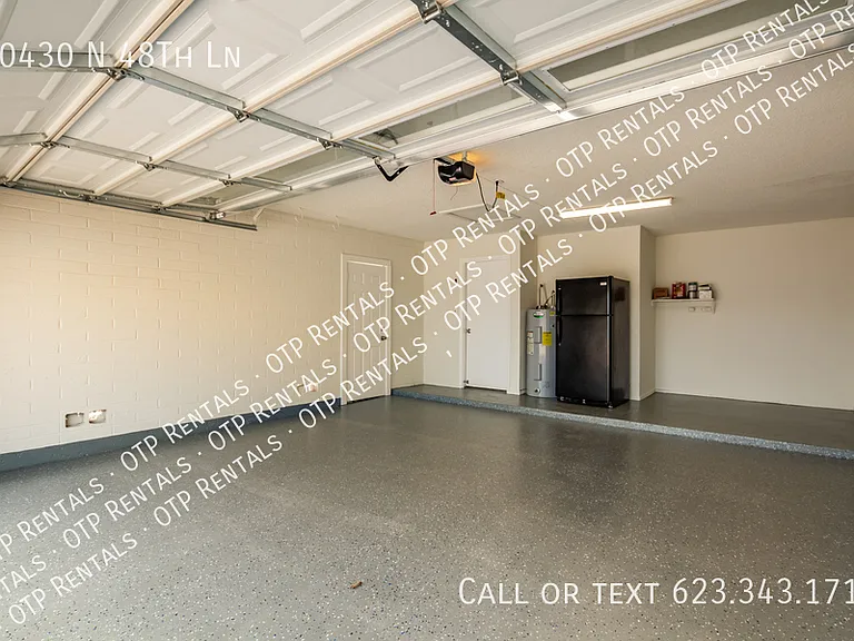 10430 N 48th Ln — Photo 4