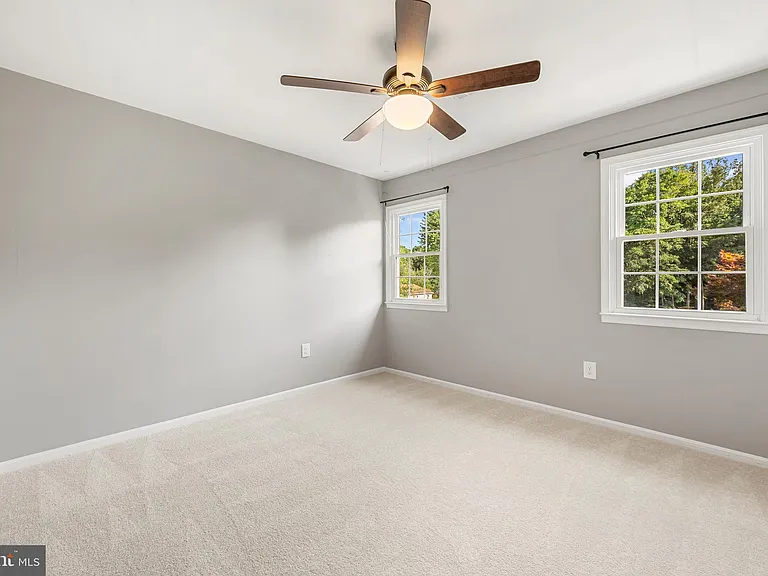 13204 Nickleson Dr — Photo 19