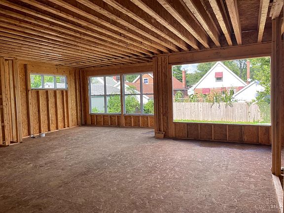 5th image of 3714 Watterson Ave