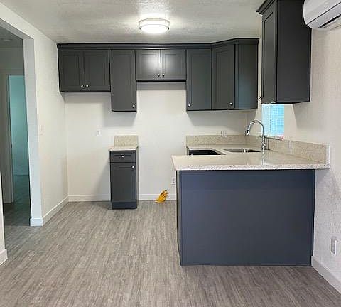 5th image of 1347 E 23rd St