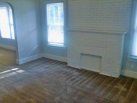 4th image of 4535 Woolman Ave