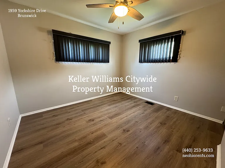 1959 Yorkshire Dr — Photo 6