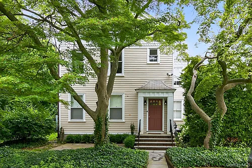 95 High St Photo 1