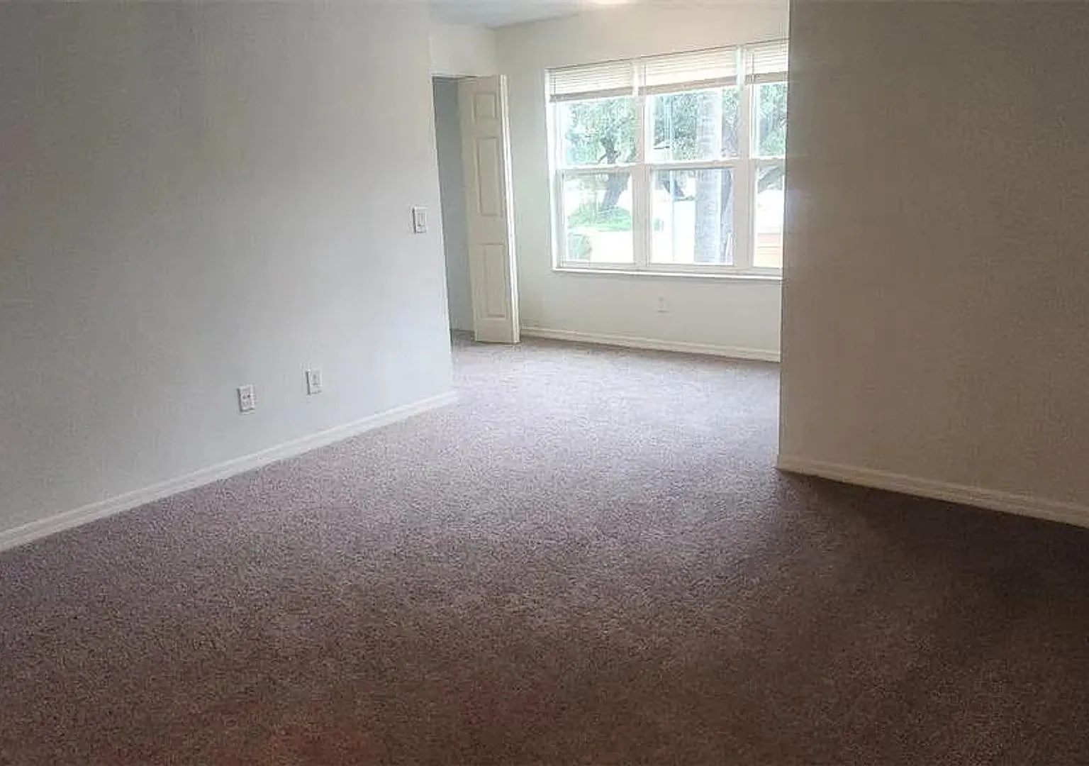 1 Bed / 1 Bath Condo in Venetian Place, East Orlando nr Airport — Photo 3