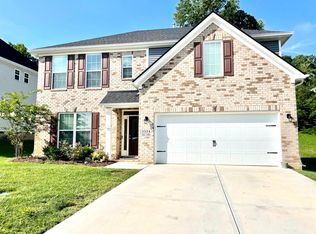 1534 Ridge Climber Rd, Knoxville, TN 37922