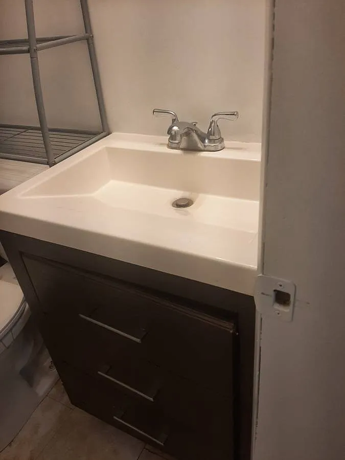 Studio, 1769 sqft, $1,300 — Photo 3