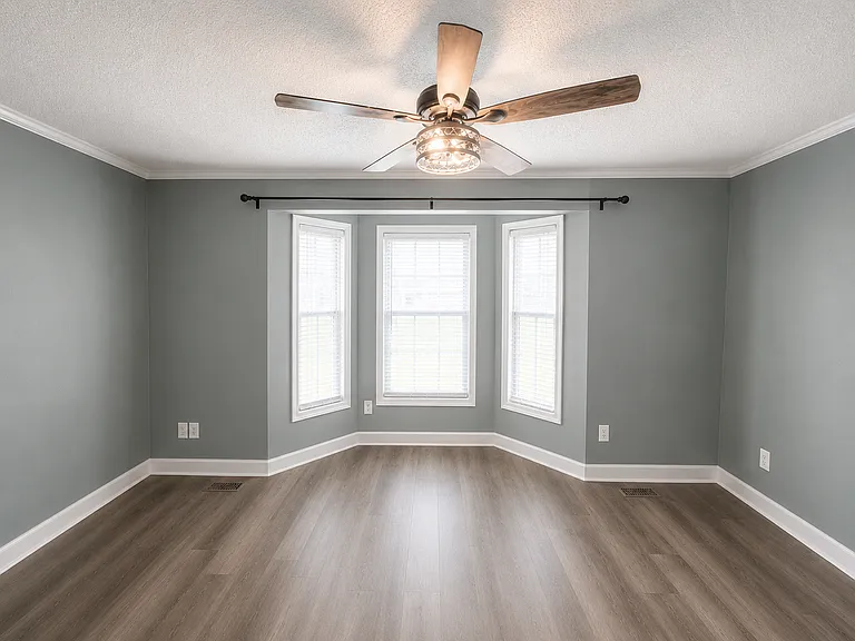 625 Apple St — Photo 11