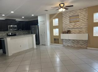 2905 Sunstone Dr, Kissimmee, FL 34758