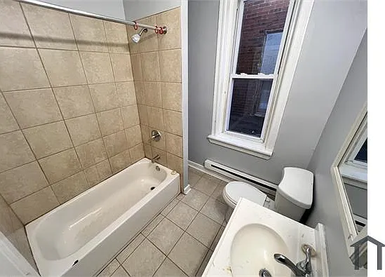 233 N Ramsey St — Photo 17