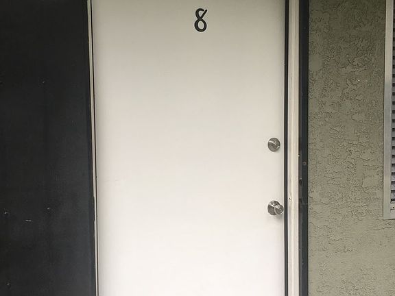 4th image of 737 W 5th St APT 8