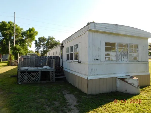 1406 E 13th Street, North Platte, NE 69101
