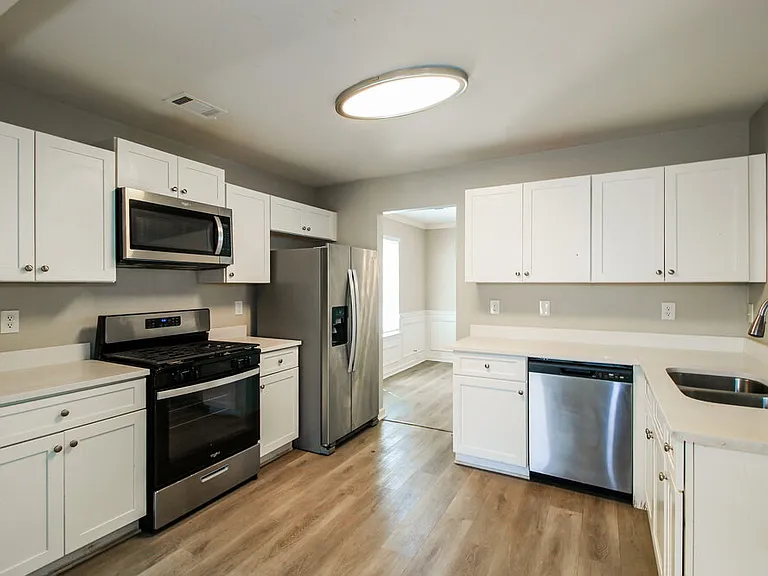 5848 El Segundo Way — Photo 8