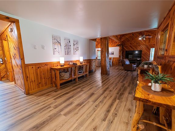 5th image of 2070 Harper Rd