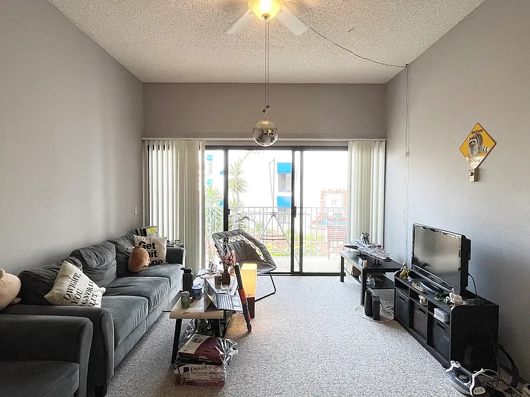 8328 Regents Rd #2A — Photo 7