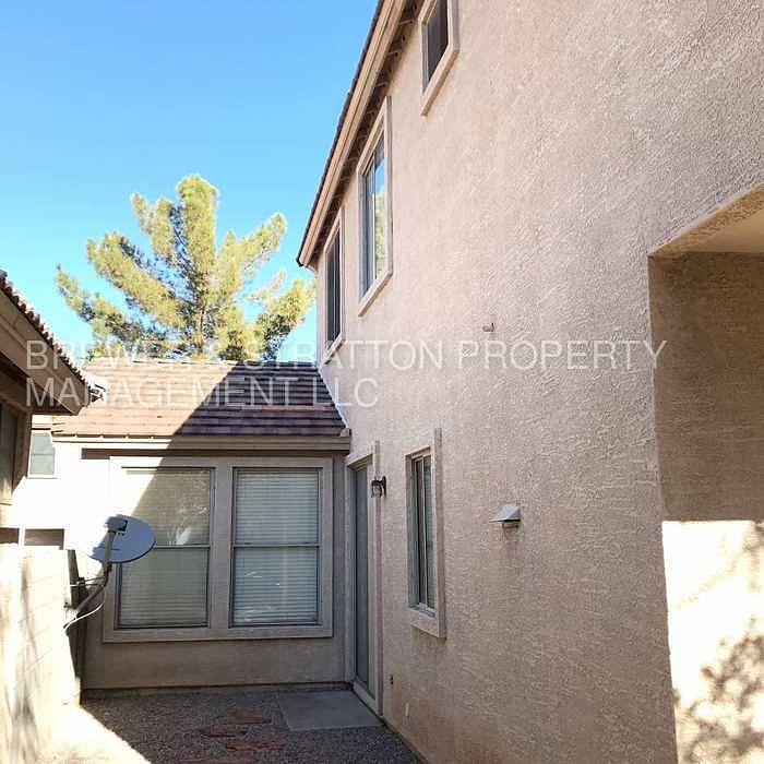 1st image of 9025 E Glade Ave