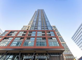 108 Peter St #701, Toronto, ON M5V 0W2