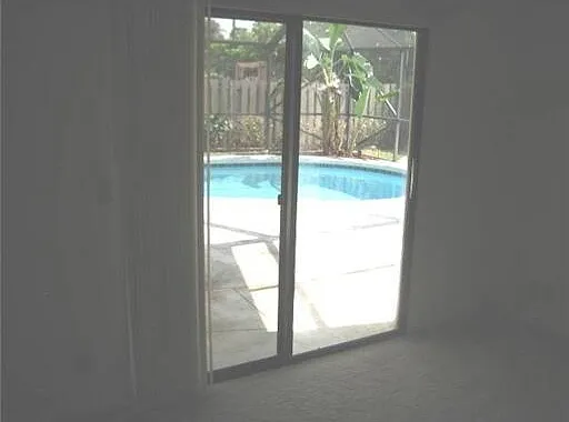 6050 Amberwoods Dr — Photo 11