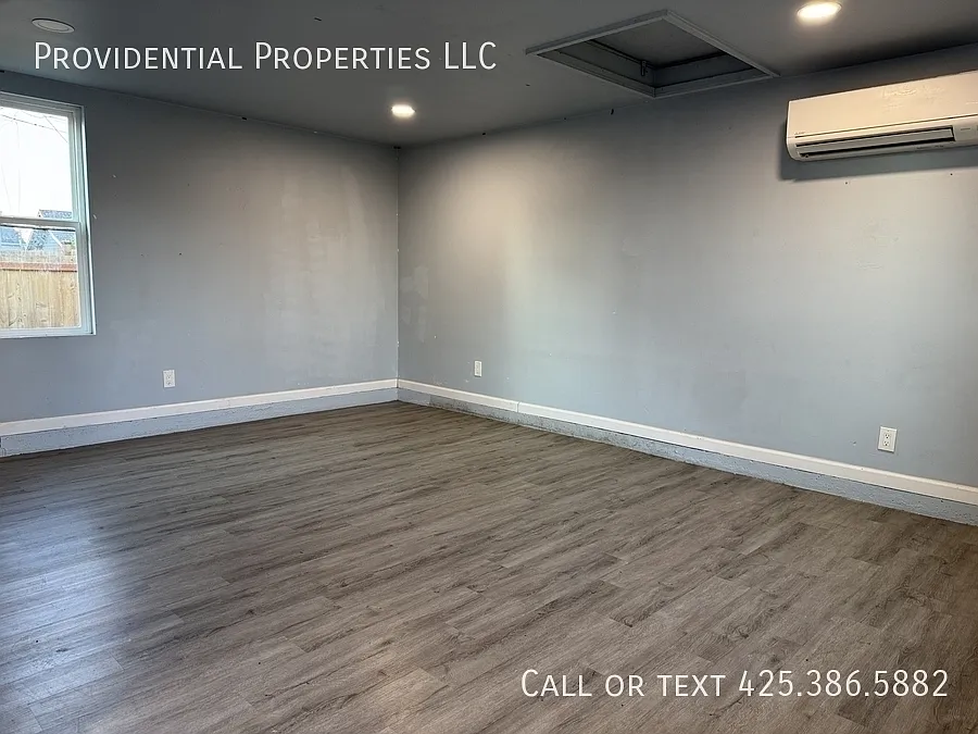 Studio, 550 sqft, $1,200 — Photo 2