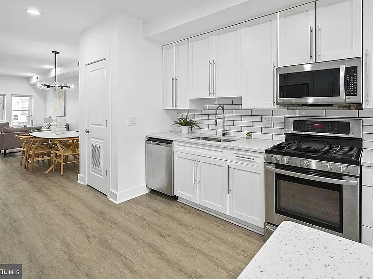 1720 5th St NW — Photo 13