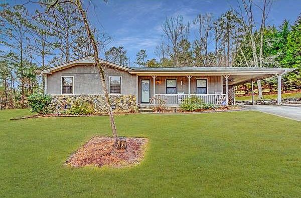 1st image of 2118 Kings Mountain Dr NE