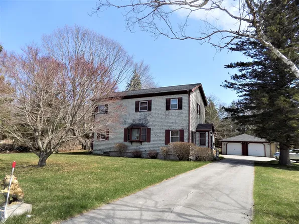 731 N Deer Isle Road, Deer Isle, ME 04627