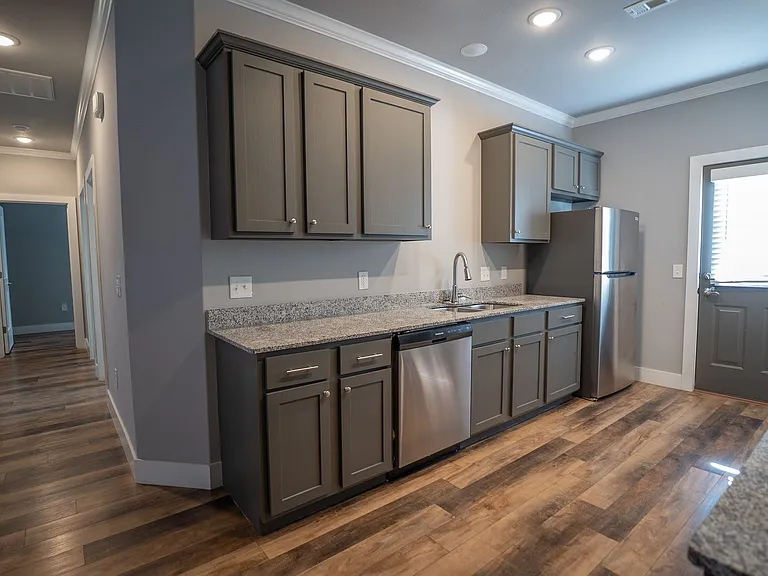 1703 Booker Cir — Photo 7