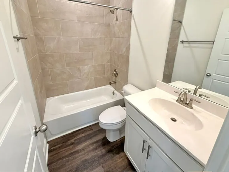 5301 Douglas Dr — Photo 9