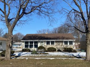 248 Pearl St, Cary, IL 60013