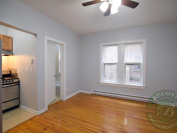 2nd image of 1456-1460 W Fargo Ave #1456-203