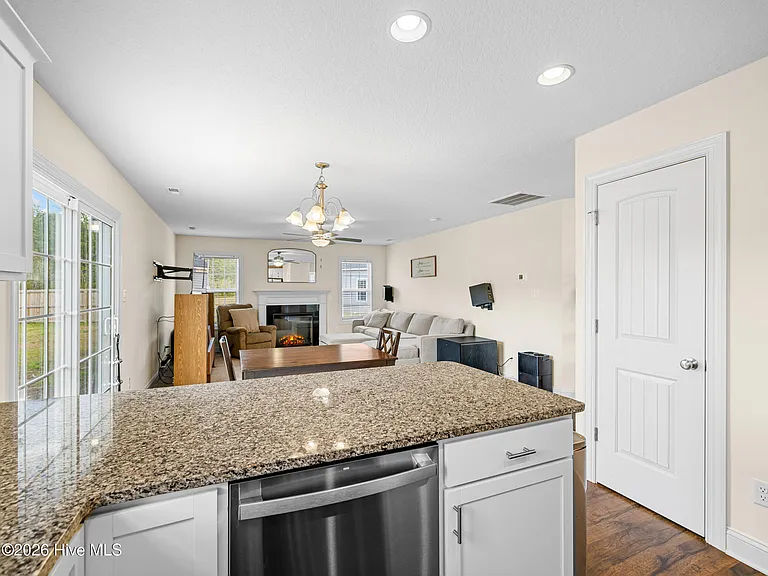 481 Worsley Way — Photo 23