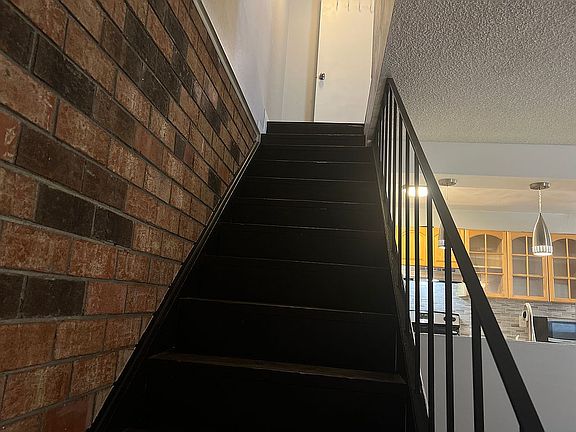4th image of 9059 Montoya St APT 3