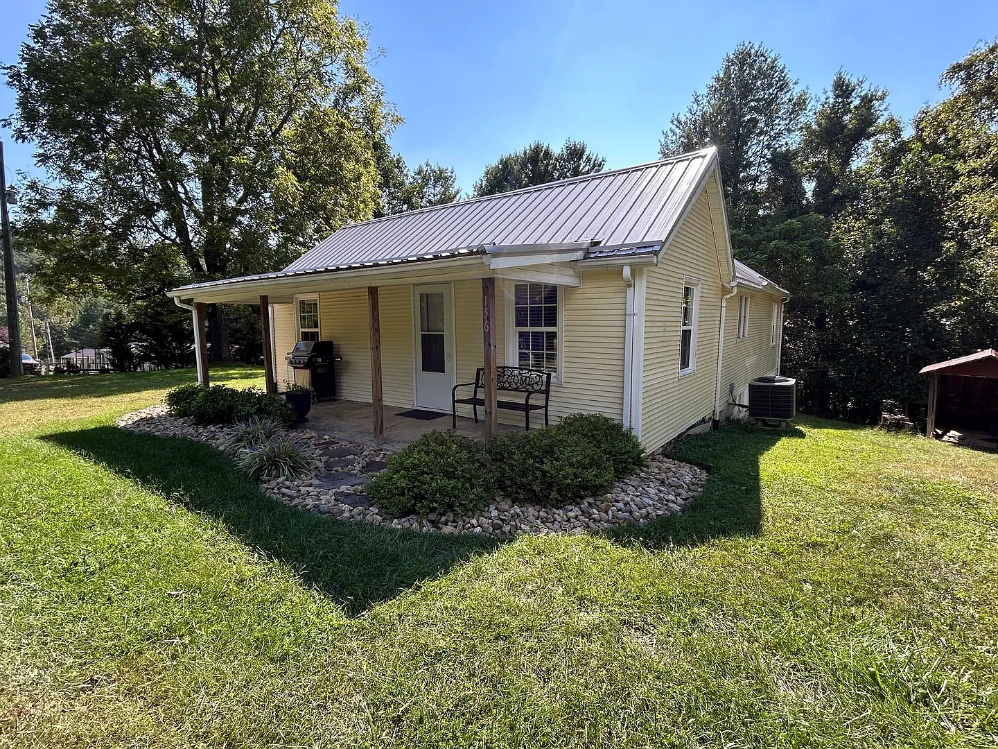 156 Thomas Hill Rd — Photo 1