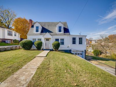 1230 Carolina Ave, Bristol, TN, 37620