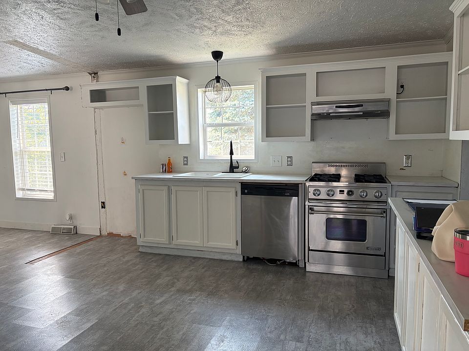1st image of 247 Dundee Cir #247