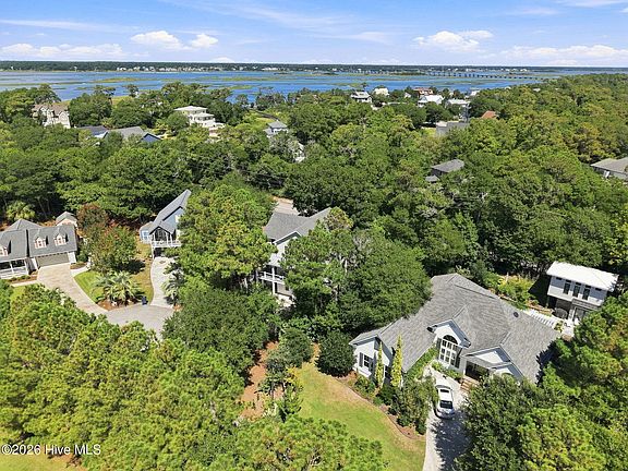 5th image of 9808 Outrigger Court