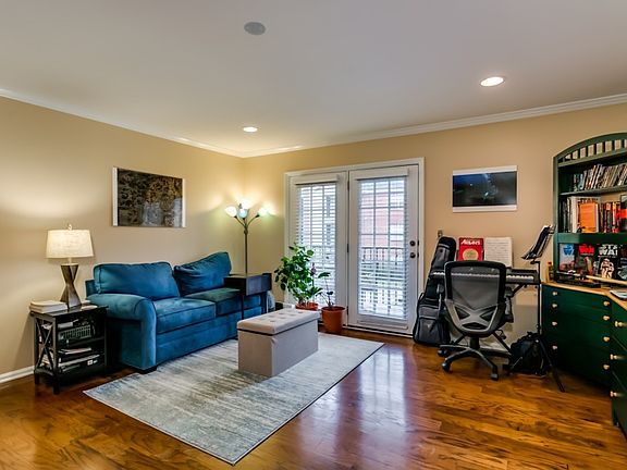 2nd image of 120 15th St E APT 310