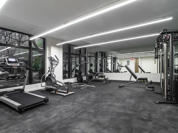 249 East 50th Street 7A image 20 of 21