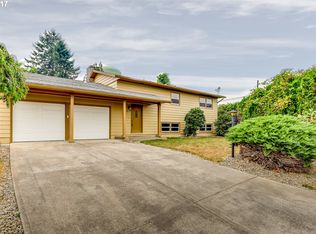 13528 NE Rose Pkwy, Portland, OR 97230