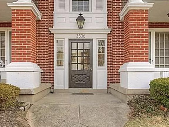 2nd image of 3536 Stettinius Ave