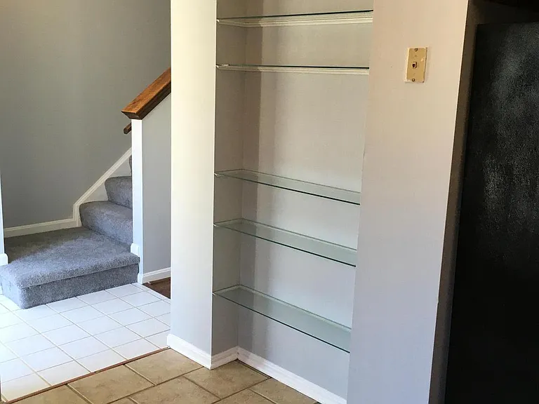 15205 Streamside Ct — Photo 11