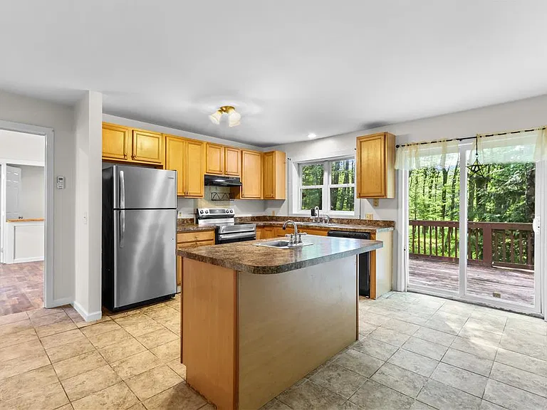 1229 Fern Dr — Photo 14