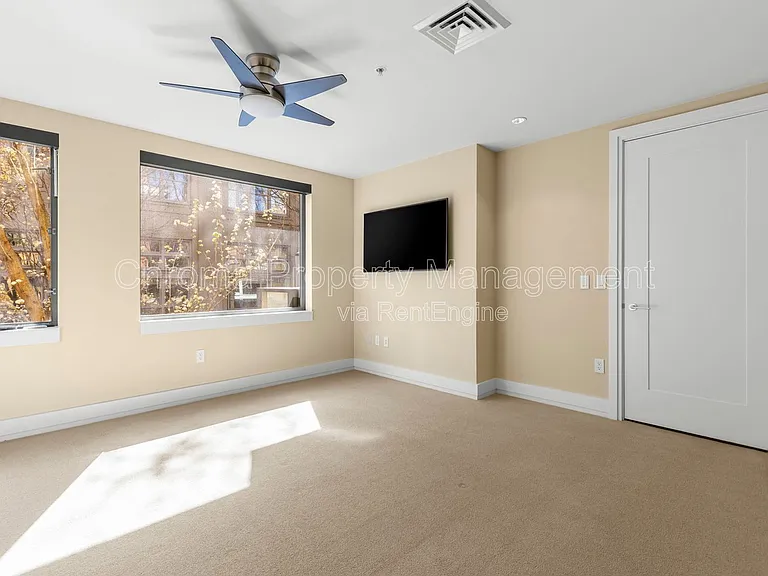 311 NW 12th Ave #204 — Photo 13