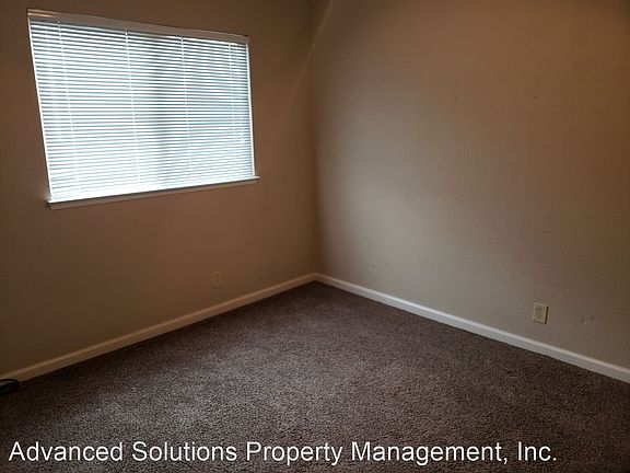 5th image of 1835 Shasta St APT 3