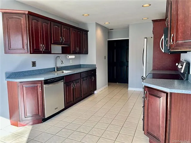132 Fairfield Dr — Photo 8