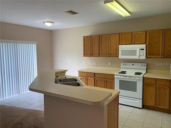 5th image of 9722 Carlsdale Dr