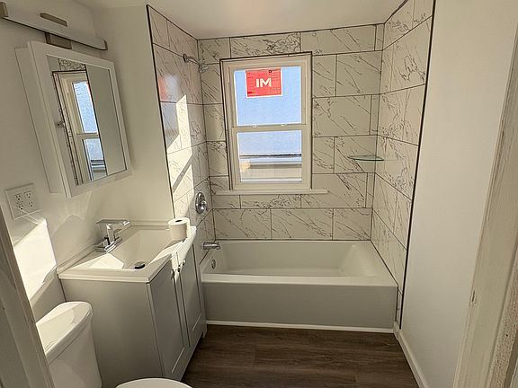 3rd image of 33 Eller Ave Unit 2